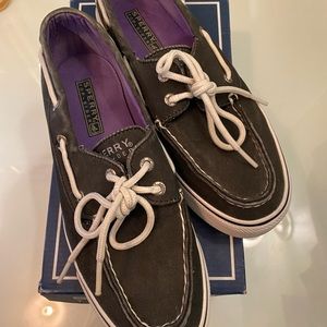 Sperry Deck Shoes-Like NEW